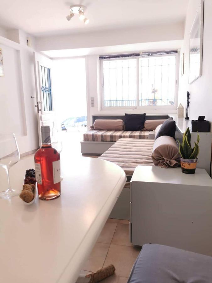 Sea House Villa คูตซูนารี ภายนอก รูปภาพ
